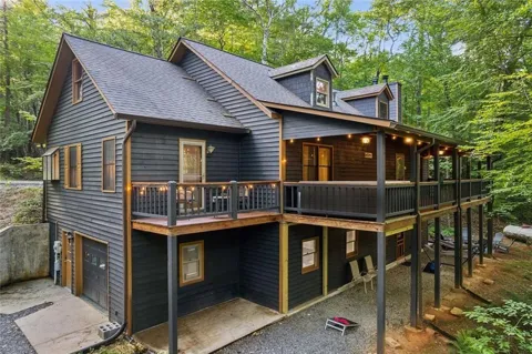 889 Granny Branch Drive