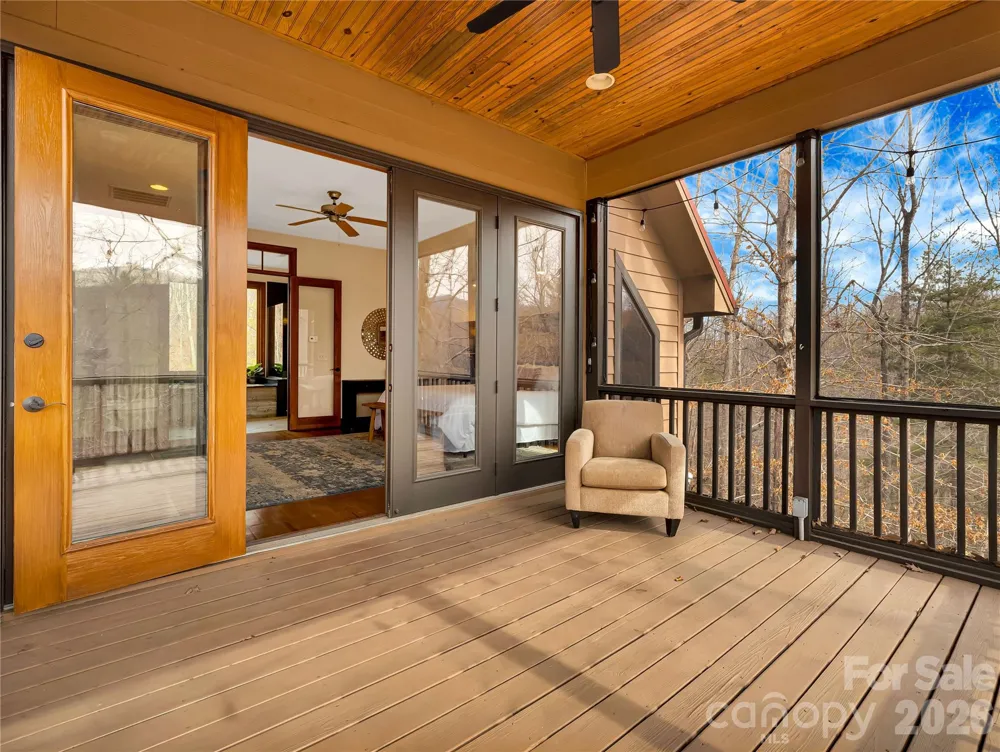 184 Deep Woods Lane Saluda, NC 28773