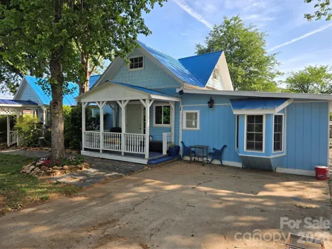 215 Cherry Mountain Street