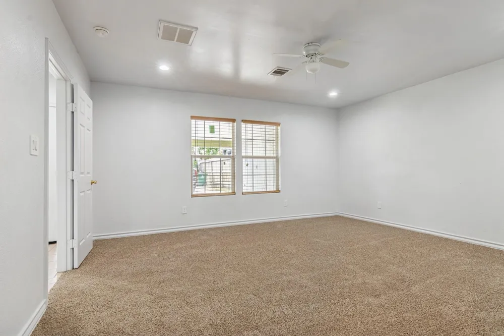 4505 Cochran Street Houston, TX 77009