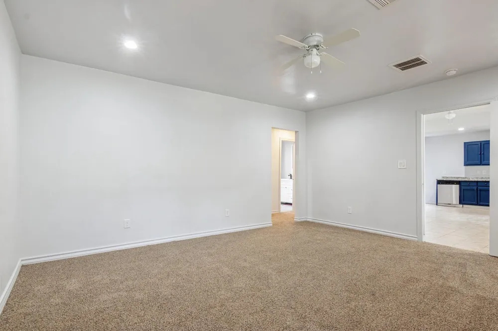 4505 Cochran Street Houston, TX 77009
