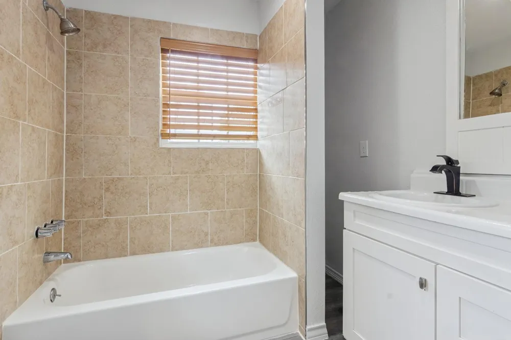 4505 Cochran Street Houston, TX 77009