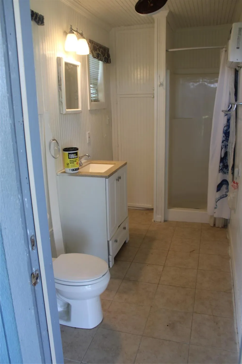 1051 Van Sant Gilchrist, TX 77617