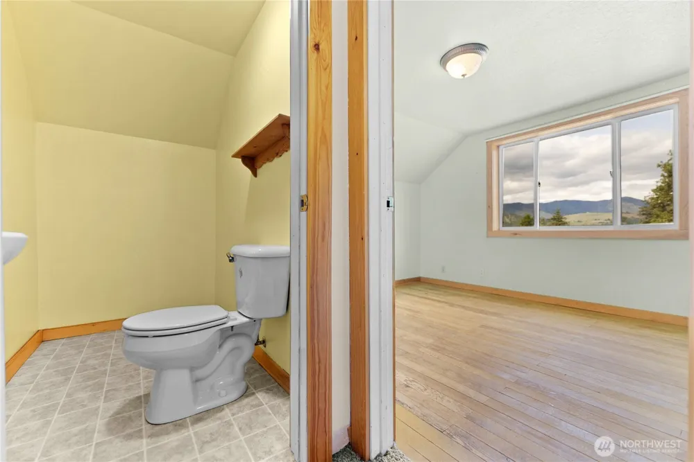 511 Bluff St Winthrop, WA 98862