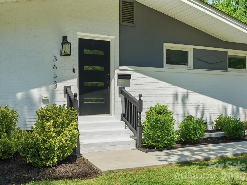 3633 Rosehaven Drive Charlotte, NC 28205