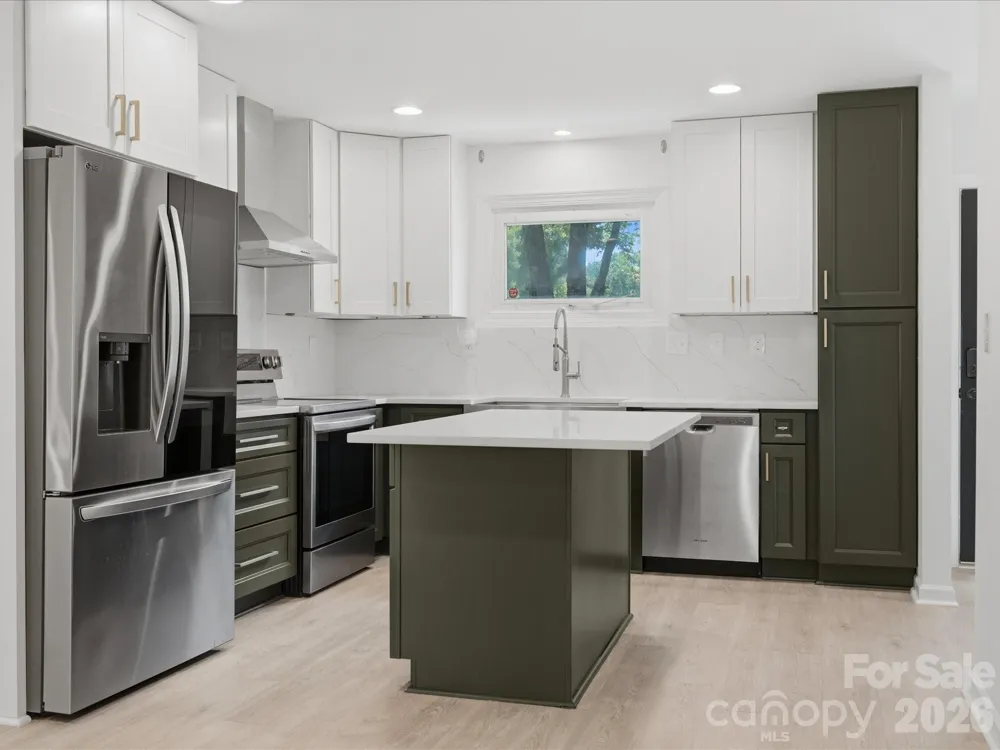 3633 Rosehaven Drive Charlotte, NC 28205