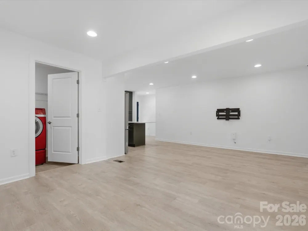 3633 Rosehaven Drive Charlotte, NC 28205