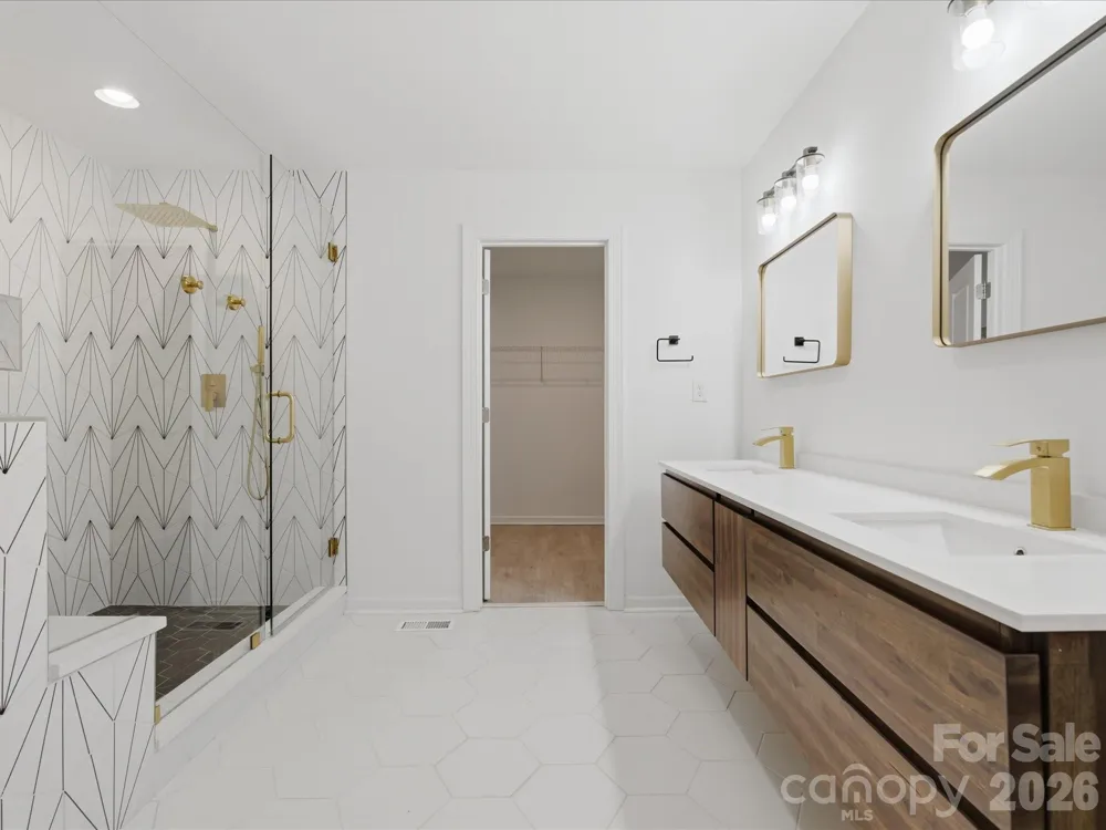 3633 Rosehaven Drive Charlotte, NC 28205