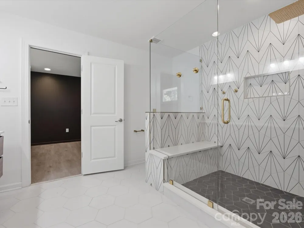 3633 Rosehaven Drive Charlotte, NC 28205