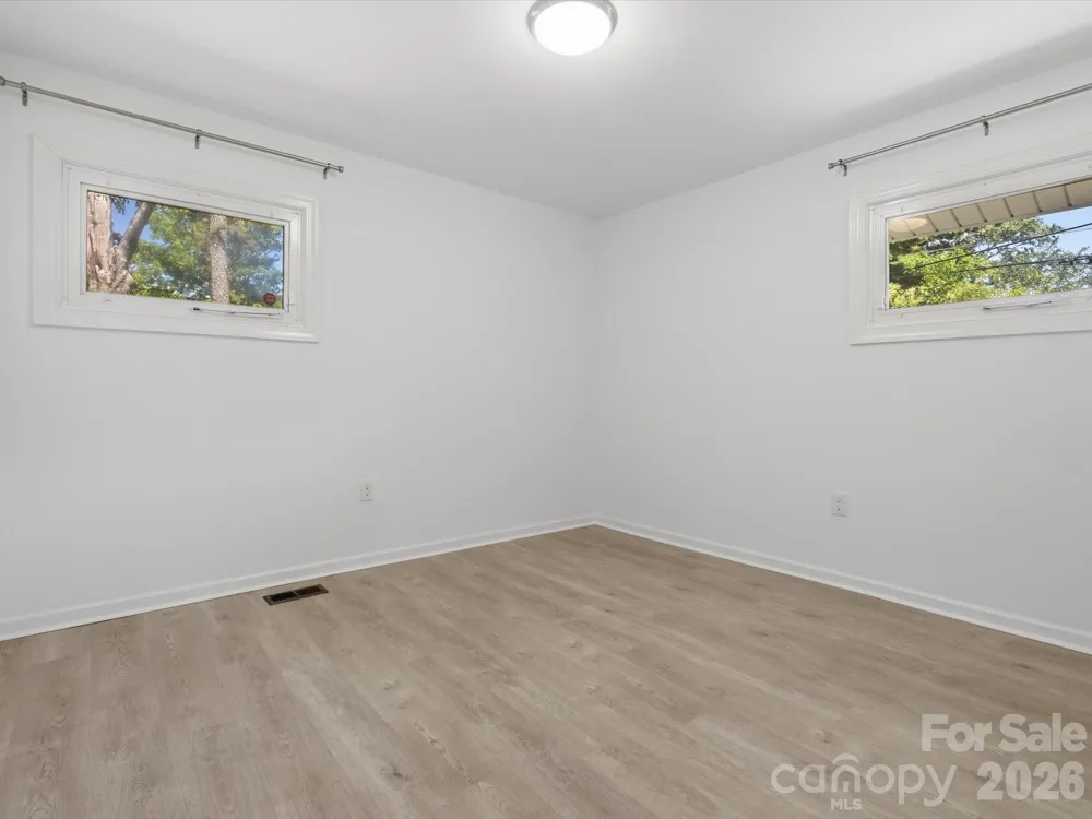 3633 Rosehaven Drive Charlotte, NC 28205
