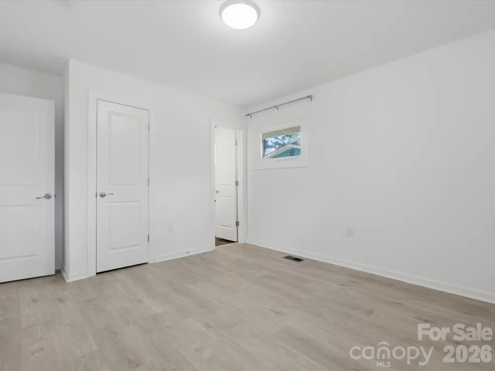 3633 Rosehaven Drive Charlotte, NC 28205