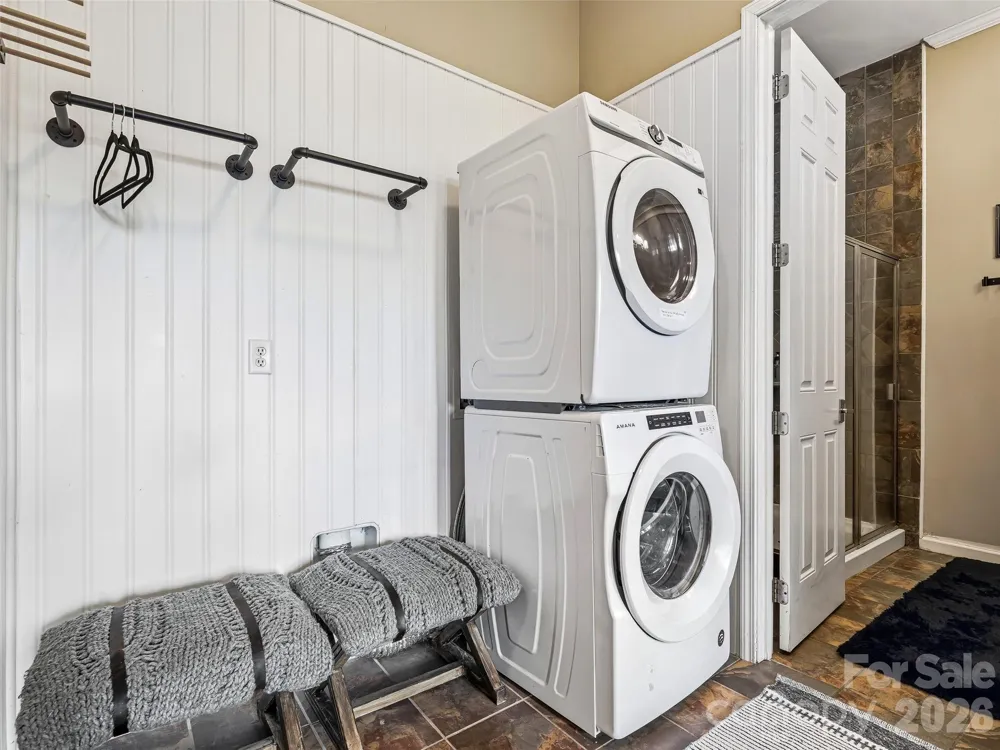 95 Breakaway Trail S Mars Hill, NC 28754