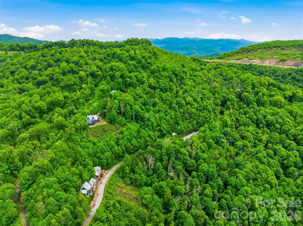 95 Breakaway Trail S Mars Hill, NC 28754