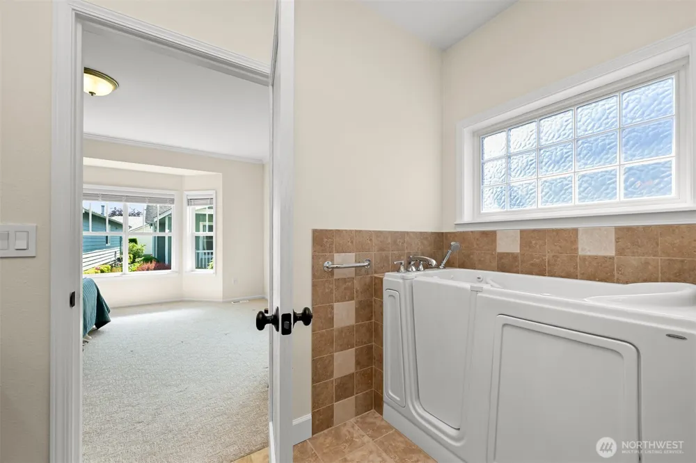 500 Fieldstone Loop #14 Lynden, WA 98264