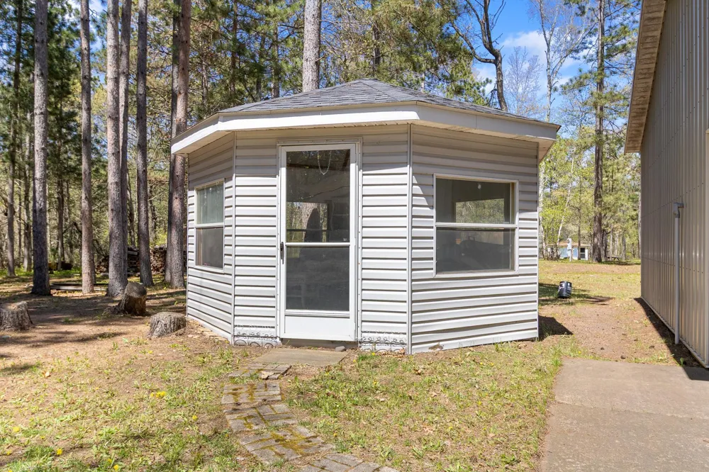 87097 Harmony Lane Sturgeon Lake, MN 55783