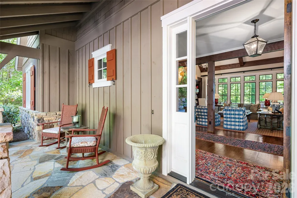 1585 Cold Mountain Road Lake Toxaway, NC 28747