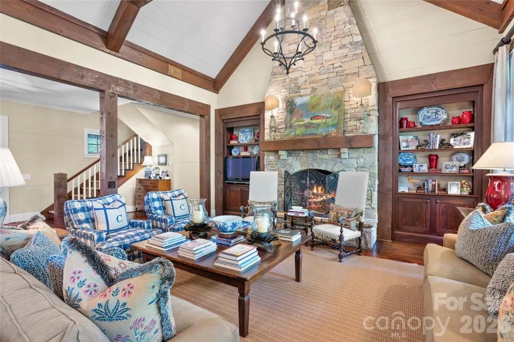 1585 Cold Mountain Road Lake Toxaway, NC 28747