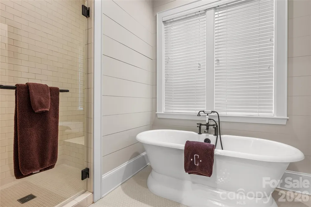 1585 Cold Mountain Road Lake Toxaway, NC 28747