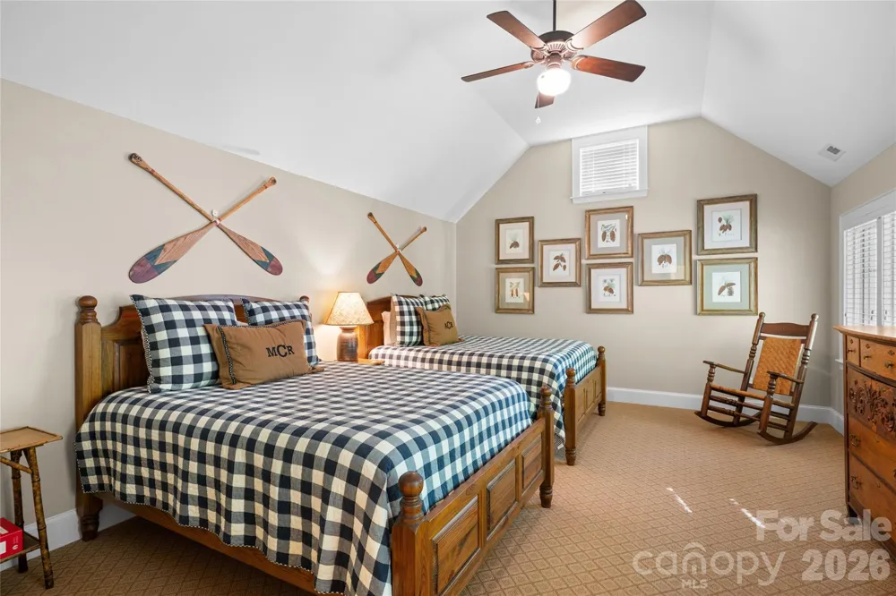 1585 Cold Mountain Road Lake Toxaway, NC 28747