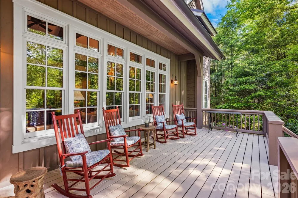 1585 Cold Mountain Road Lake Toxaway, NC 28747