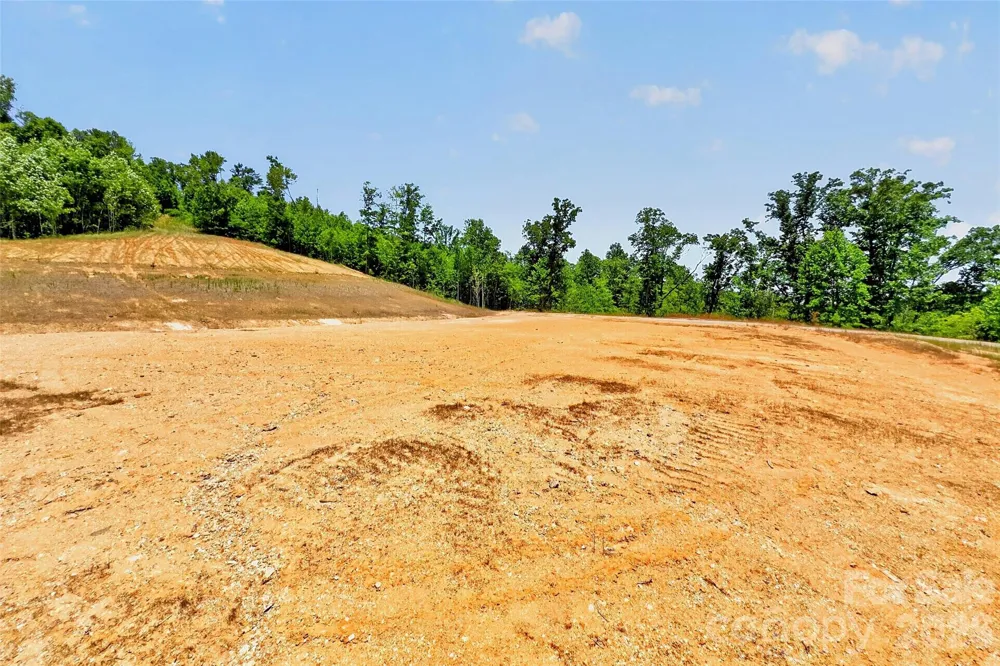 272 Randolph Drive Marion, NC 28752