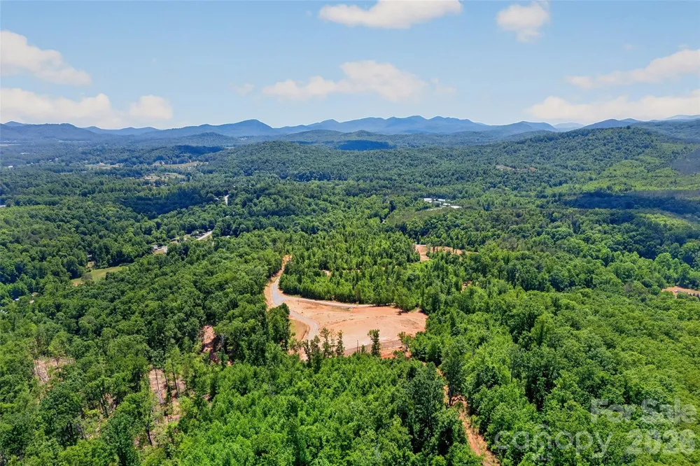 272 Randolph Drive Marion, NC 28752