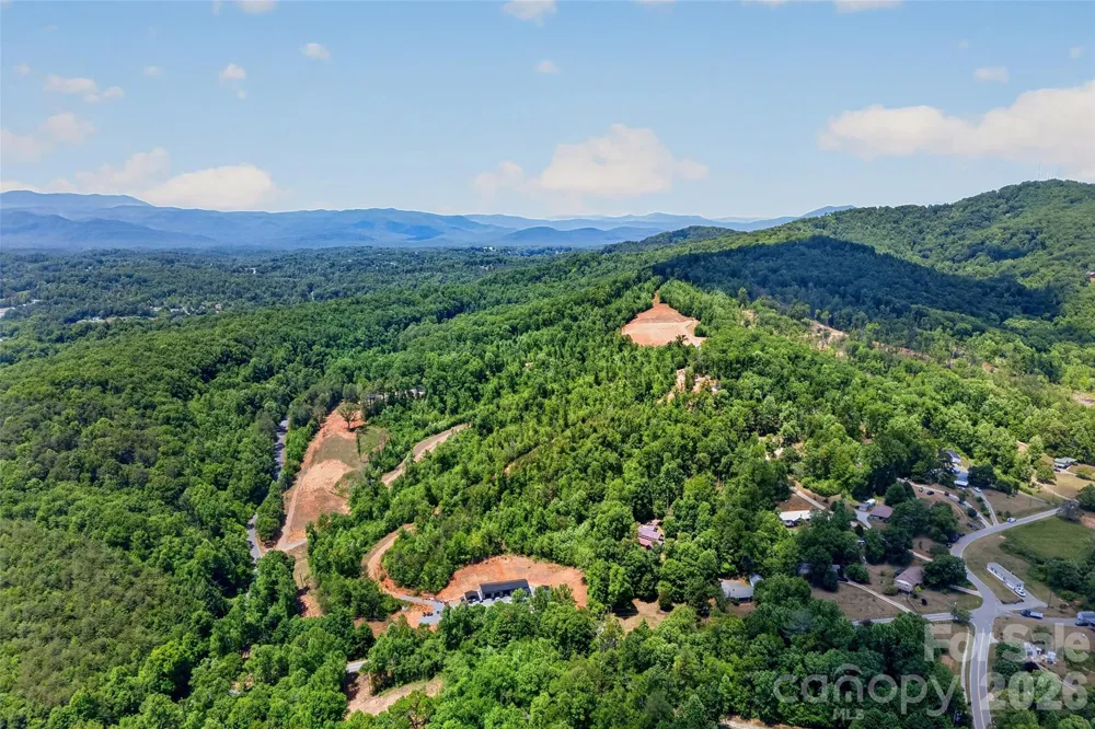 272 Randolph Drive Marion, NC 28752