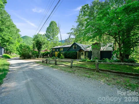 137 Mountain Farm Road