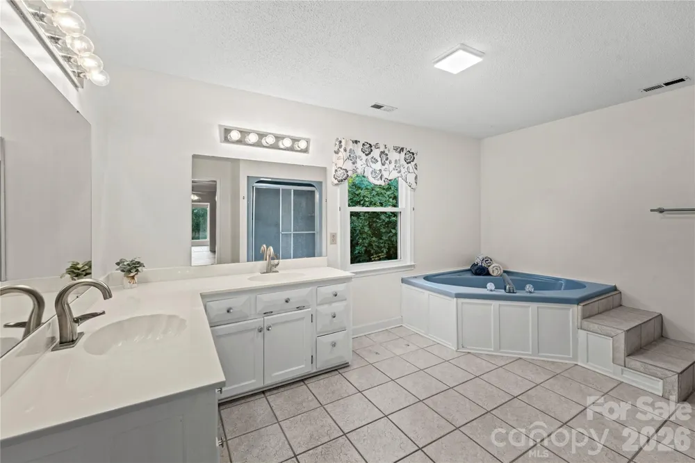 47209 Paradise Lane Norwood, NC 28128