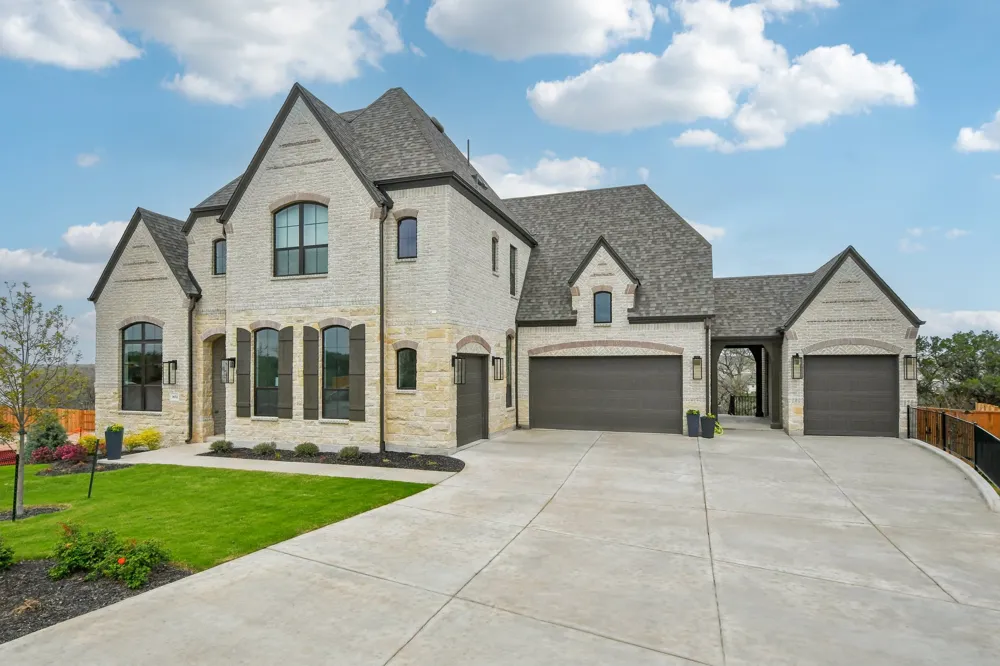 1652 Hosanna Grande Way Leander, TX 78641