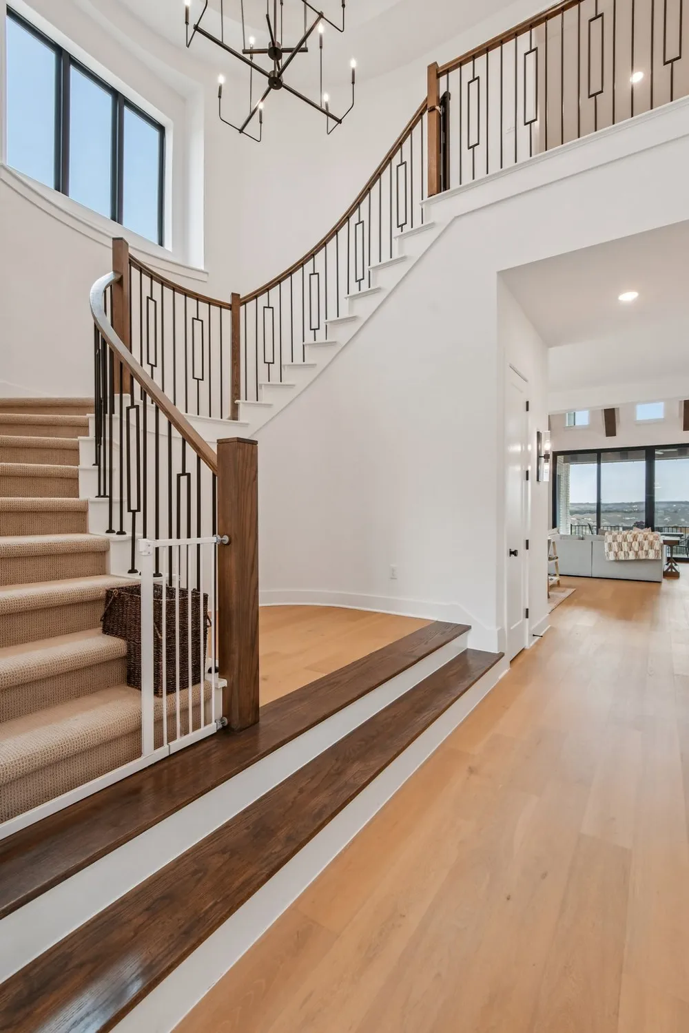 1652 Hosanna Grande Way Leander, TX 78641