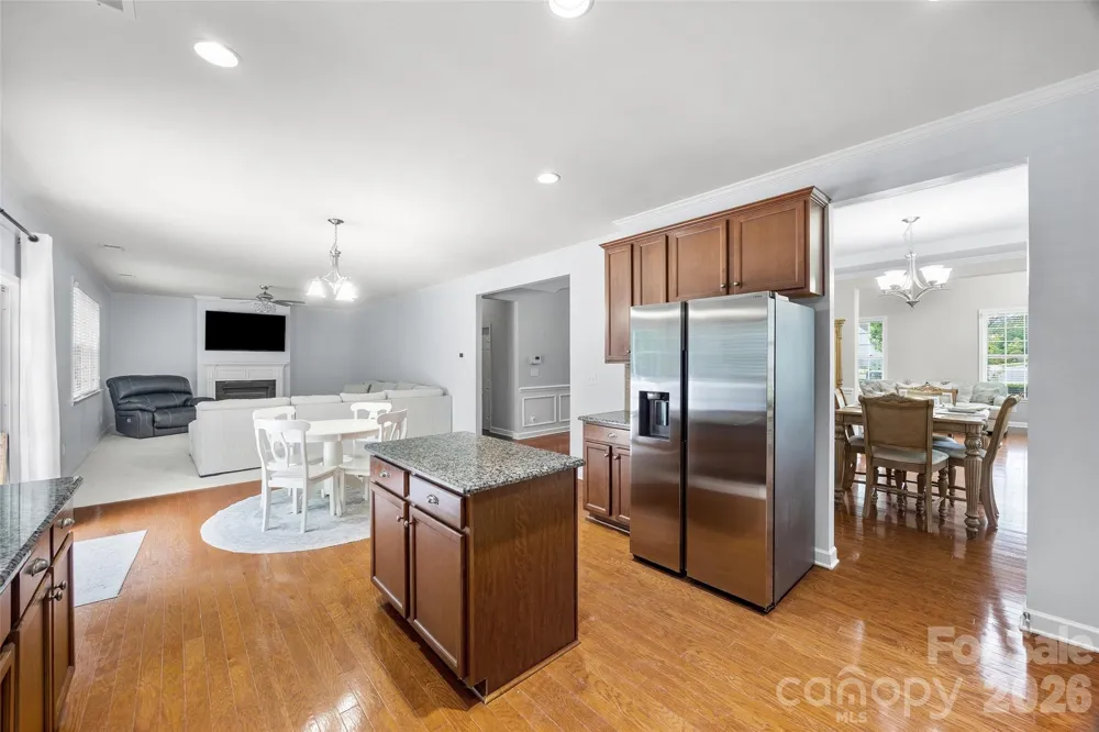 5093 Gladiola Way Tega Cay, SC 29708