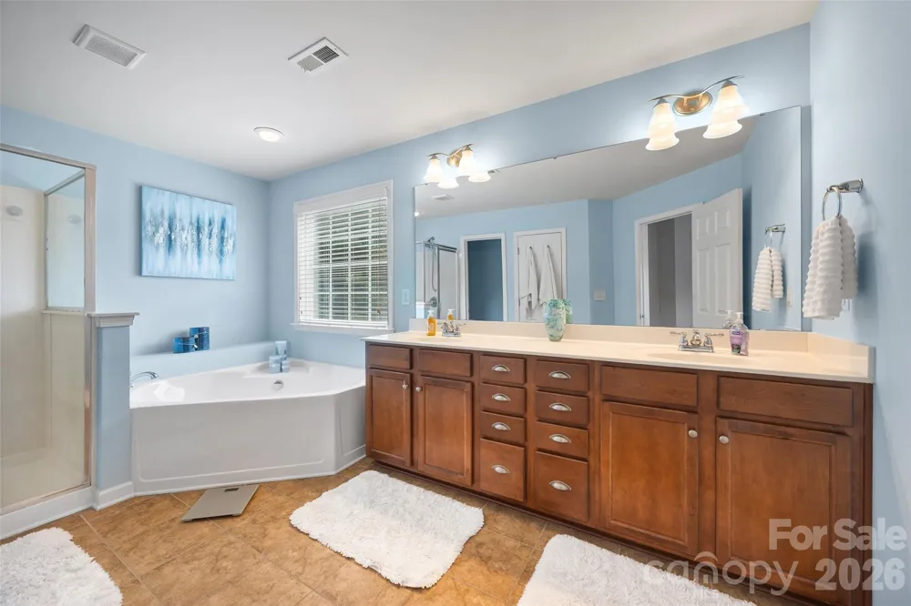 5093 Gladiola Way Tega Cay, SC 29708