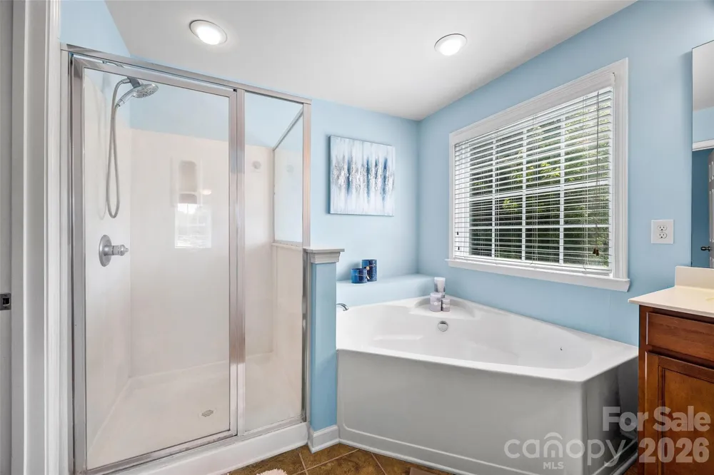 5093 Gladiola Way Tega Cay, SC 29708
