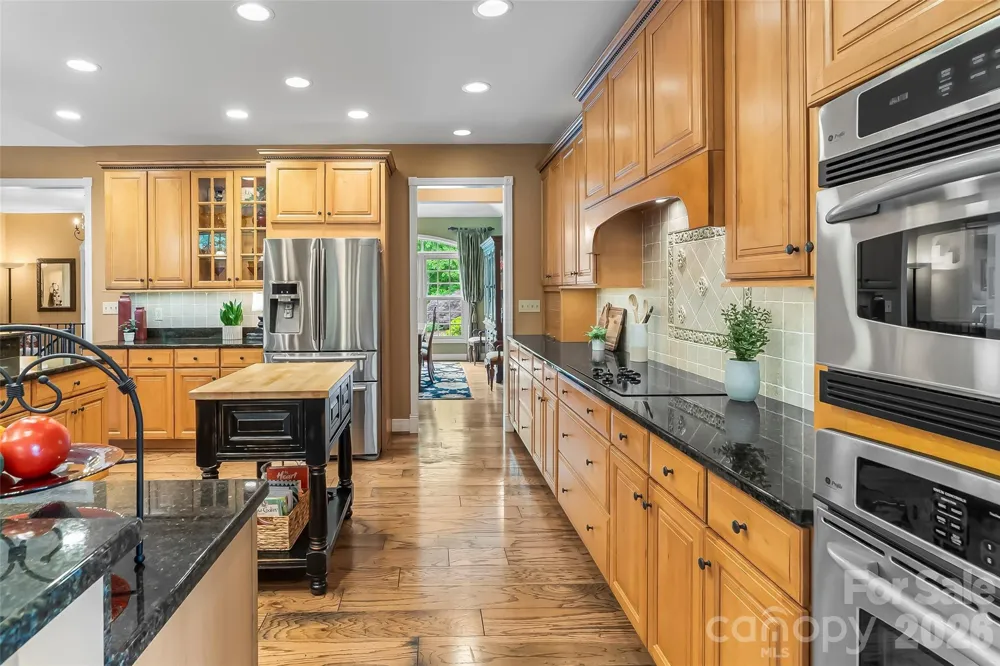 483 Cross Creek Drive #26 Marion, NC 28752