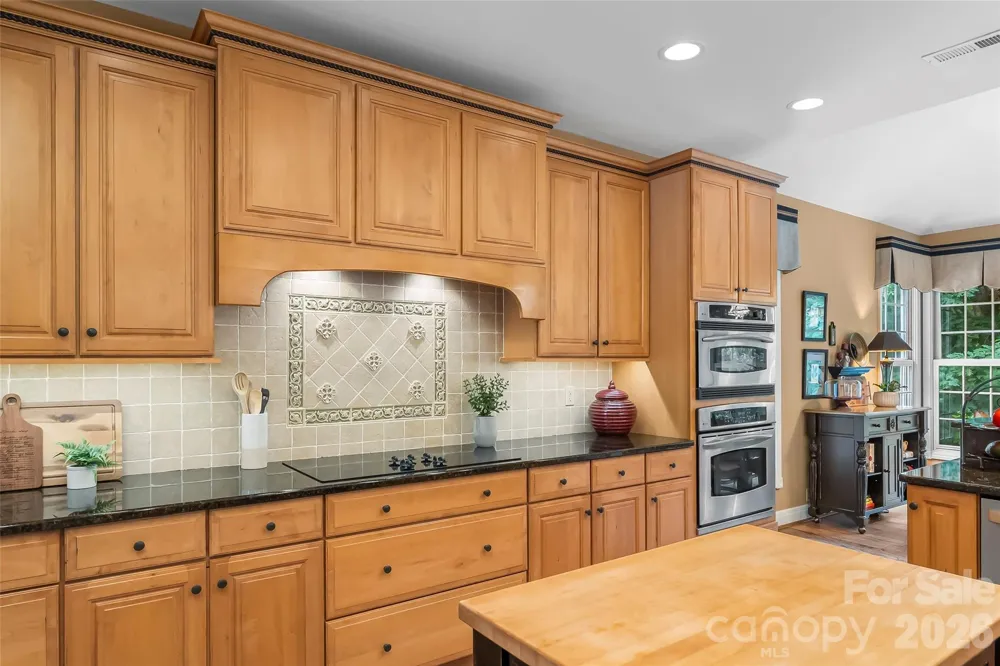 483 Cross Creek Drive #26 Marion, NC 28752