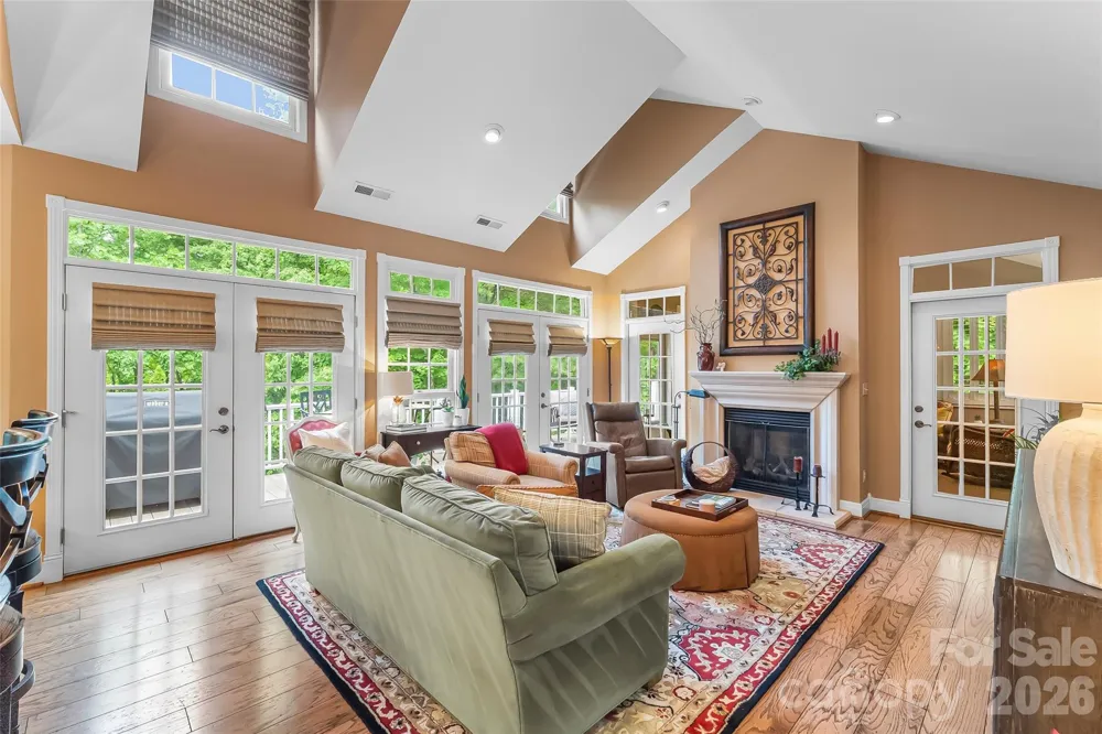 483 Cross Creek Drive #26 Marion, NC 28752