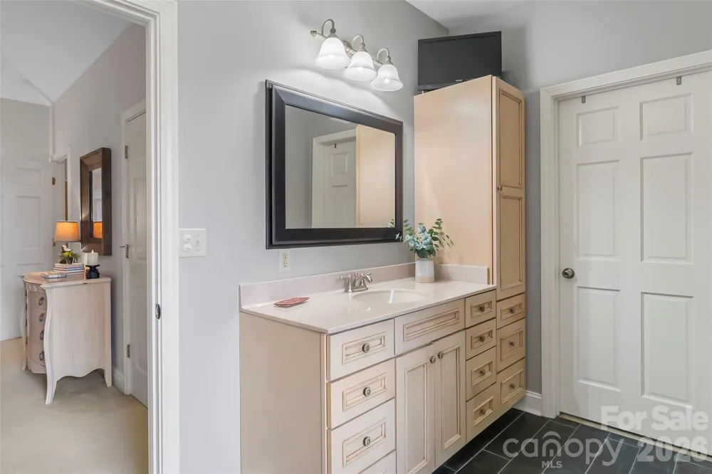 483 Cross Creek Drive #26 Marion, NC 28752