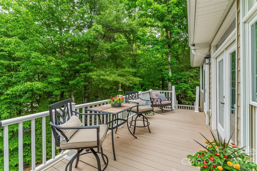 483 Cross Creek Drive #26 Marion, NC 28752