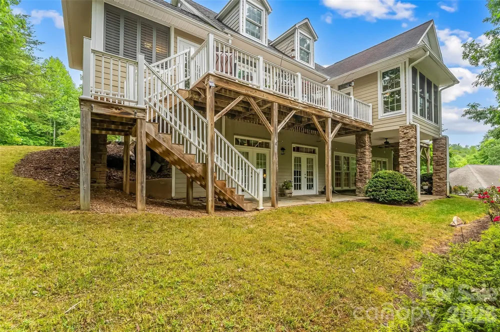 483 Cross Creek Drive #26 Marion, NC 28752