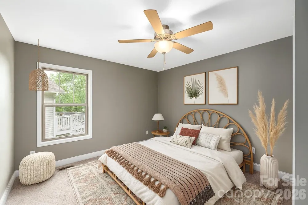 5 Declan Drive Weaverville, NC 28787