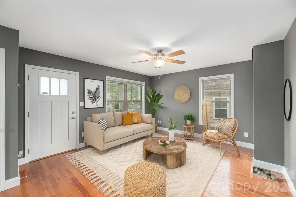 5 Declan Drive Weaverville, NC 28787