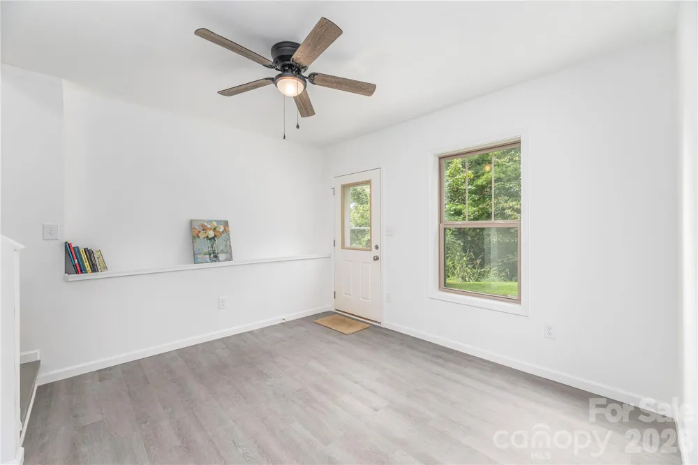 5 Declan Drive Weaverville, NC 28787
