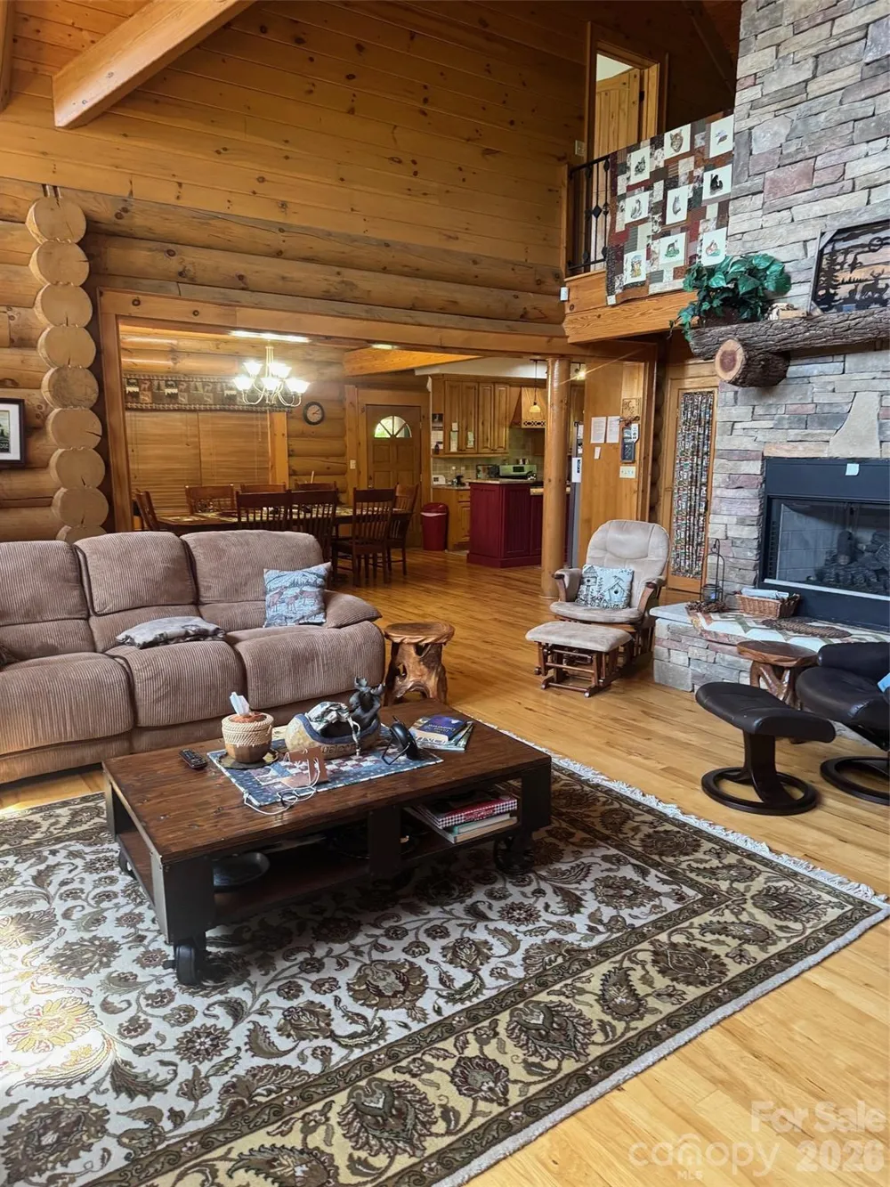 686 Hyacinth Drive Clyde, NC 28721