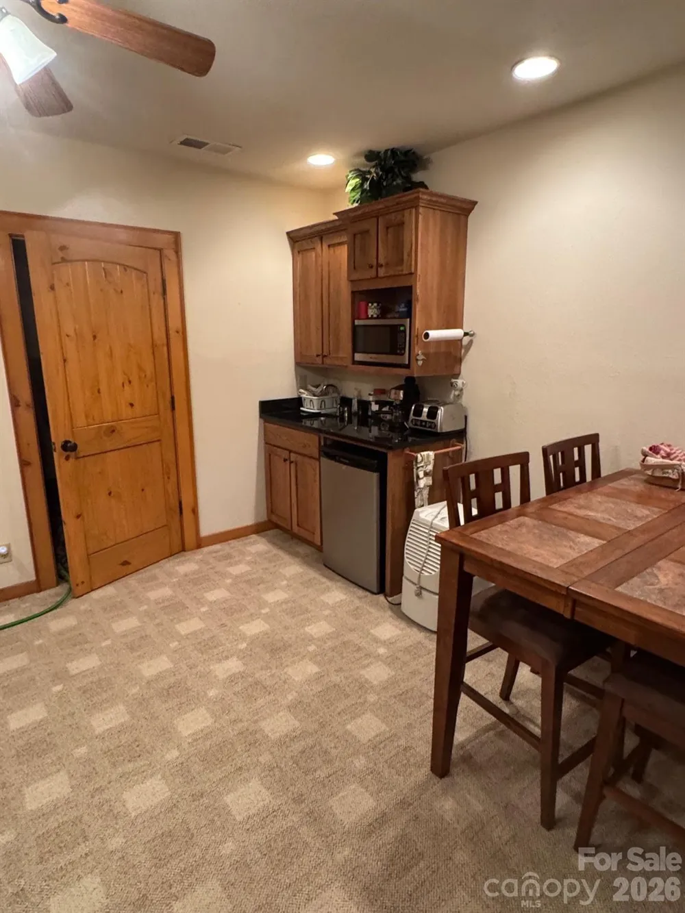686 Hyacinth Drive Clyde, NC 28721