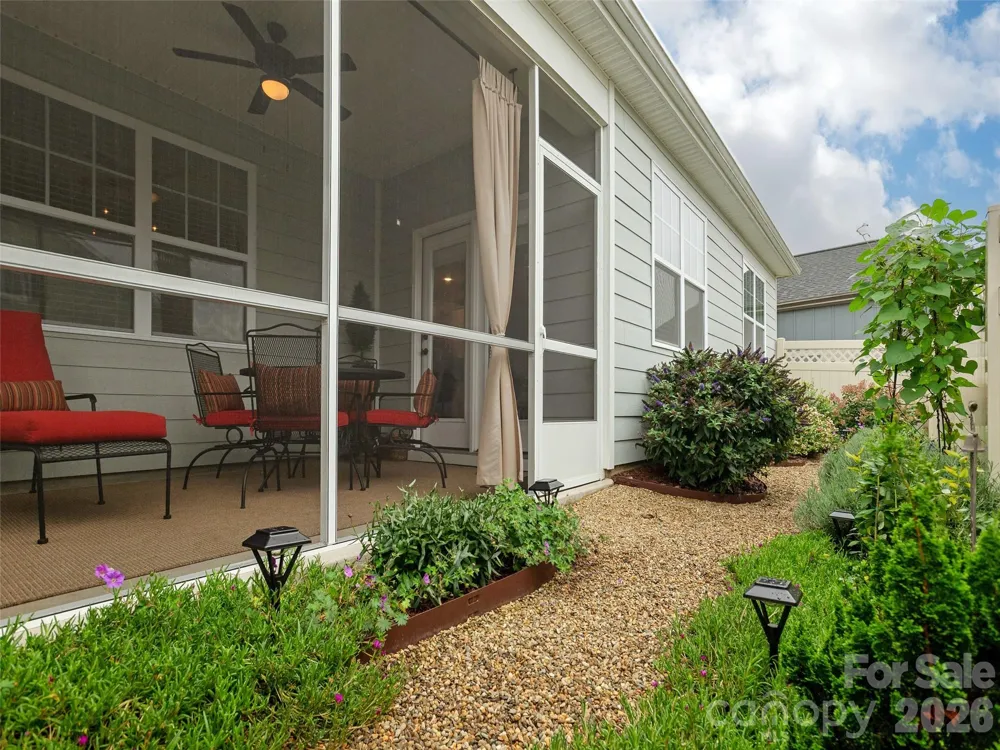 743 Summerfield Place Flat Rock, NC 28731
