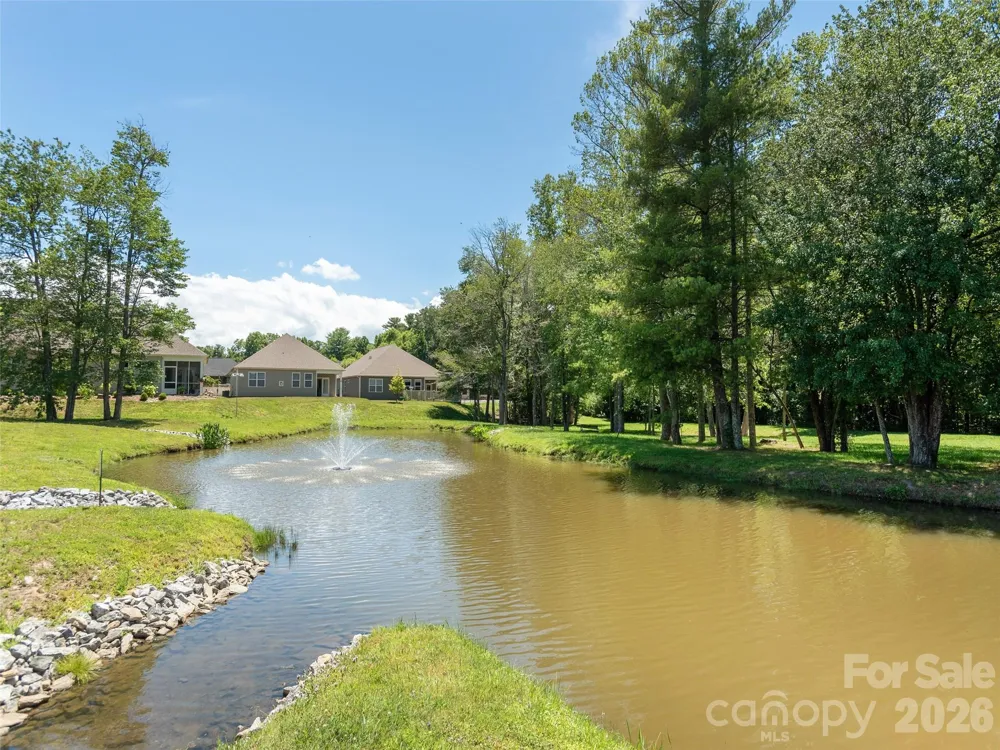 743 Summerfield Place Flat Rock, NC 28731