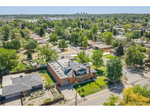 6595 W 46th Place