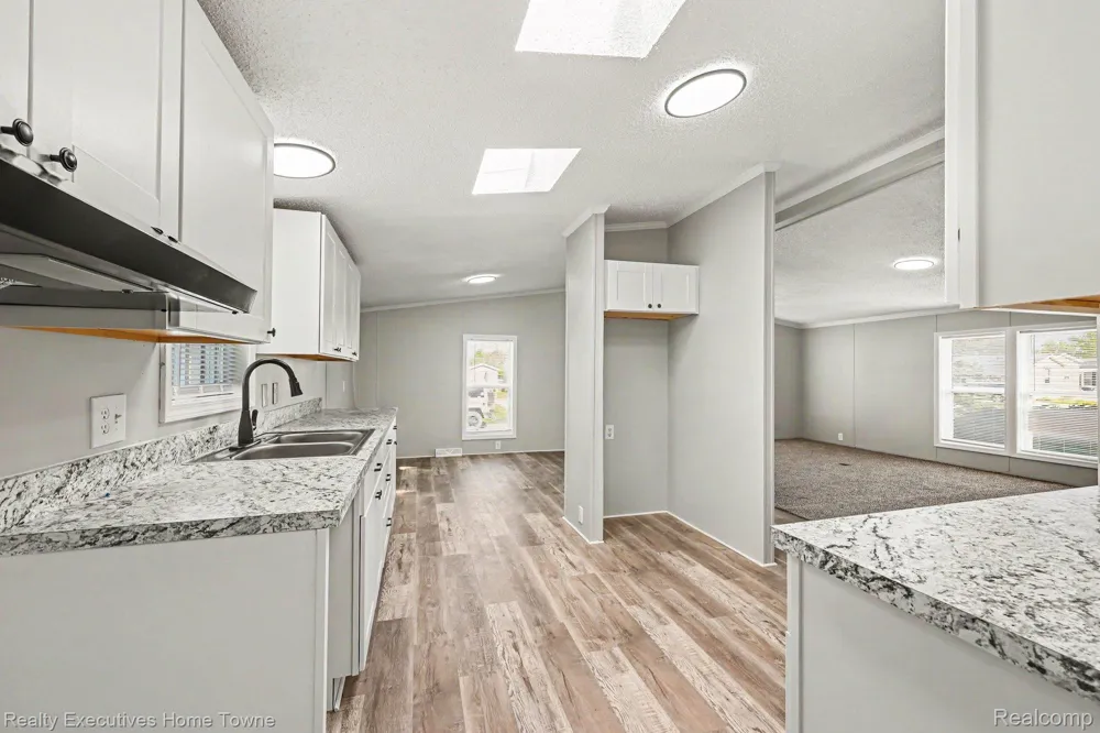59587 Susan Ln N. New Haven Village, MI 48048