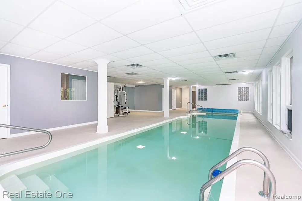 2670 Spring Grove Drive Genoa Township, MI 48114